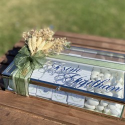 Kız İsteme Çikolatası, Söz-Nişan Çikolatası, Kişiye Özel Tasarım,Cam Kutu (Gümüş) Kız İsteme Çikolatası, Söz-Nişan Çikolatası, Kişiye Özel Tasarım,Cam Kutu (Gümüş)