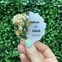 Gold Detaylı Krem Çiçek Çiçek Süslemeli Nikah Magneti Gold Detaylı Krem Çiçek Çiçek Süslemeli Nikah Magneti
