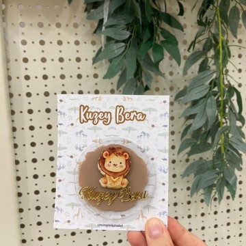 Aslan Figürlü Şeffaf Pleksi Boyamalı Bebek Magneti, Hastane Hediyeliği