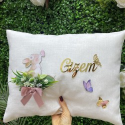 Ahşap Figürlü Tasarım Bebek Takı Yastığı Ahşap Figürlü Tasarım Bebek Takı Yastığı