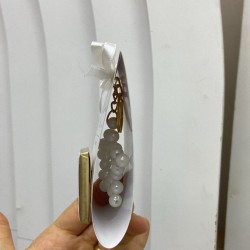 Beyaz İncili, Madlen Çikolatalı Nikah Hediyeliği