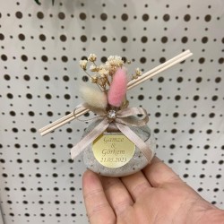 Oval Şişe Cam Oda Kokusu,Kuruçiçek Süslemeli  Oval Şişe Cam Oda Kokusu,Kuruçiçek Süslemeli